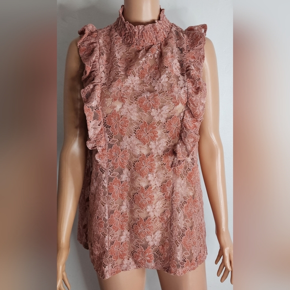 Cable & Gauge mock neck keyhole back, sleeveless burnout velour/lace look blouse - Picture 8 of 11